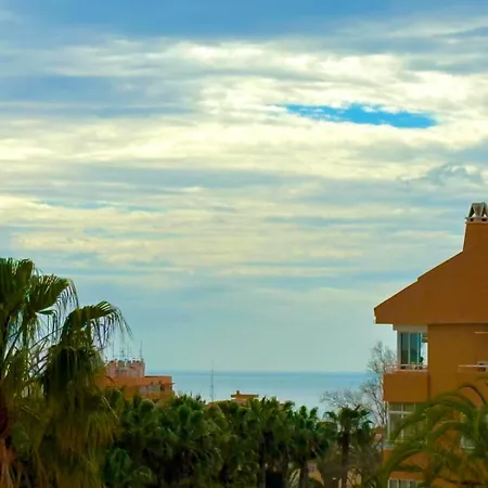 Apartment Atico Sea Views - 2 Bedrooms *