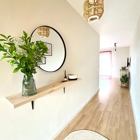 Atico Sea Views - 2 Bedrooms *
