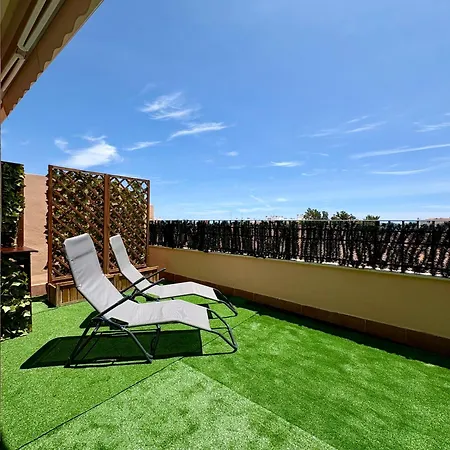 Atico Sea Views - 2 Bedrooms דירה בנאלמדנה